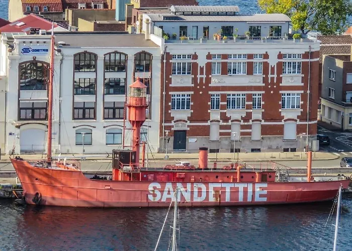 Escapade Tranquille, Proche De La ! Apartment *